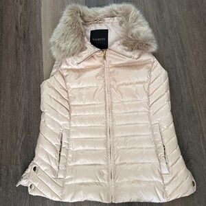 Talbots puffer down vest size S champagne detachable faux fur collar zip up warm
